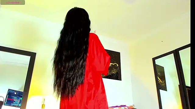 KimberlyBanks2 online show from 05-09-26, 10:40