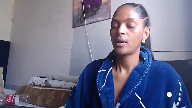 Sexysilverfoxxx online show from 10-28-25, 01:10