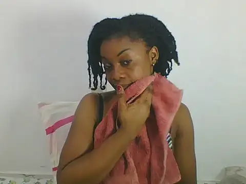 PrettyPrincess14 online show from 03-22-25, 07:53