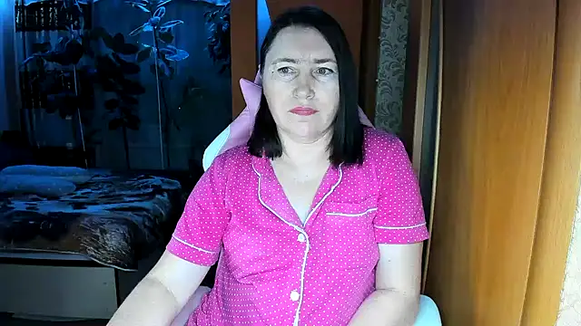Snapshot of Tatyana51 chatting on 05-01-26, 01:49 Tatyana51 online show from 05-01-26, 01:49