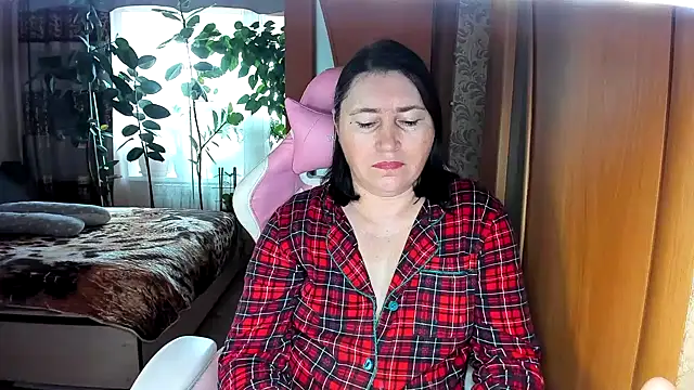 Snapshot of Tatyana51 chatting on 04-25-26, 05:43 Tatyana51 online show from 04-25-26, 05:43