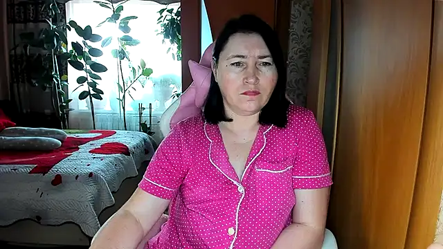 Snapshot of Tatyana51 chatting on 05-05-26, 05:10 Tatyana51 online show from 05-05-26, 05:10