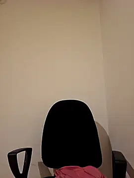 Snapshot of Selenna_emma chatting on 10-09-25, 08:31 Selenna emma online show from 10-09-25, 08:31