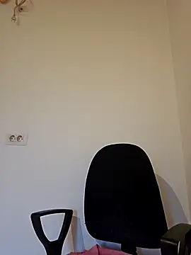 Snapshot of Selenna_emma chatting on 10-01-25, 01:37 Selenna emma online show from 10-01-25, 01:37