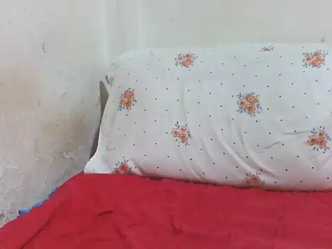 PRETTY-LIA online show from 12-22-25, 07:47