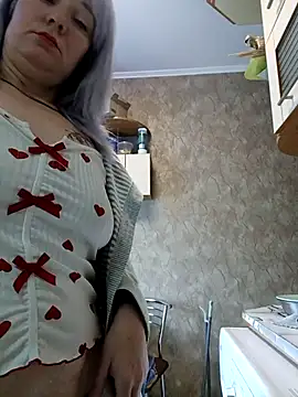 Tina Alev online show from 09-26-25, 06:20