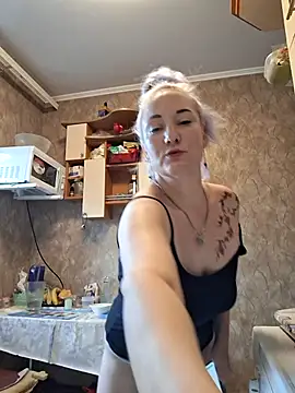 Snapshot of Tina_Alev chatting on 07-06-26, 04:09 Tina Alev online show from 07-06-26, 04:09