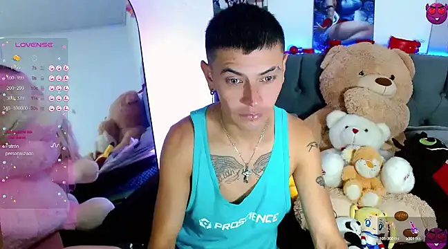 Snapshot of _snopyy_ chatting on 03-05-25, 05:50  snopyy  online show from 03-05-25, 05:50