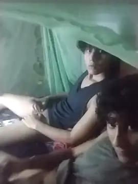 pedrodavid  online show from 11-04-25, 07:23