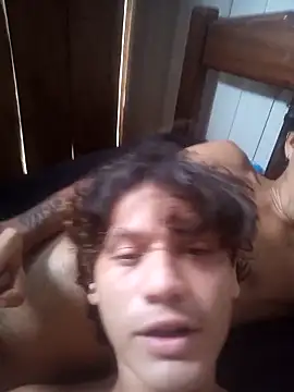 pedrodavid  online show from 12-15-25, 02:45