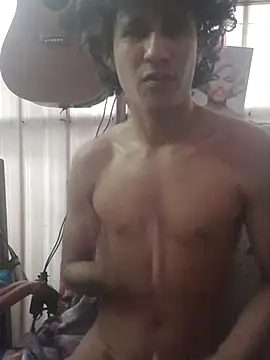 pedrodavid  online show from 04-12-26, 01:58