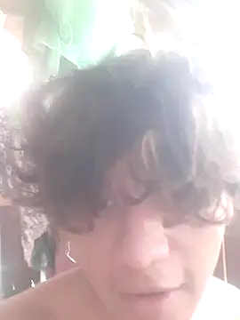 pedrodavid  online show from 11-20-25, 02:51