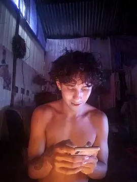 pedrodavid  online show from 12-14-25, 10:26