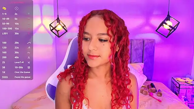 Sophiee Velvet online show from 10-13-25, 03:24