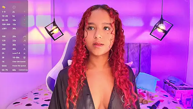 Sophiee Velvet online show from 09-23-25, 12:23