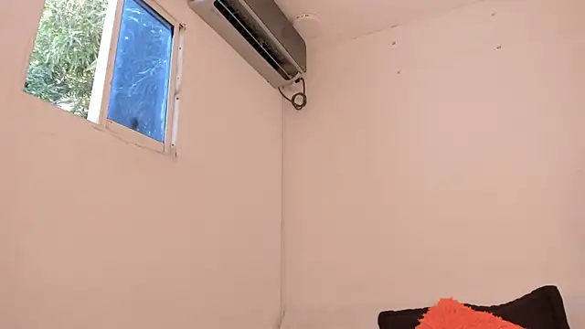 meganrossee69 online show from 02-13-25, 04:28