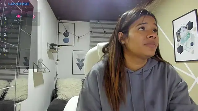 Enma  clark online show from 03-17-26, 04:15