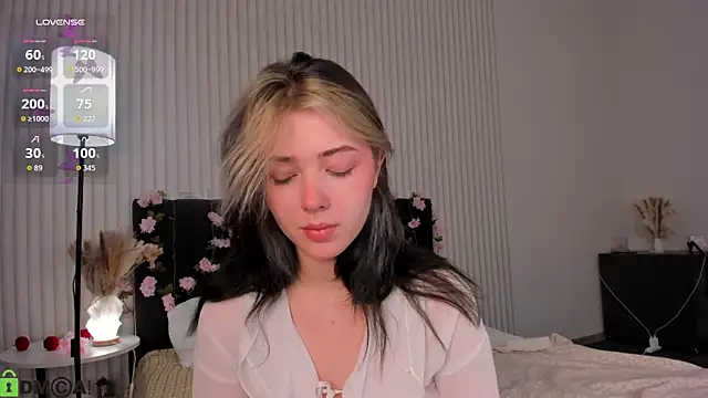 Vanessa Walters online show from 09-18-25, 02:03