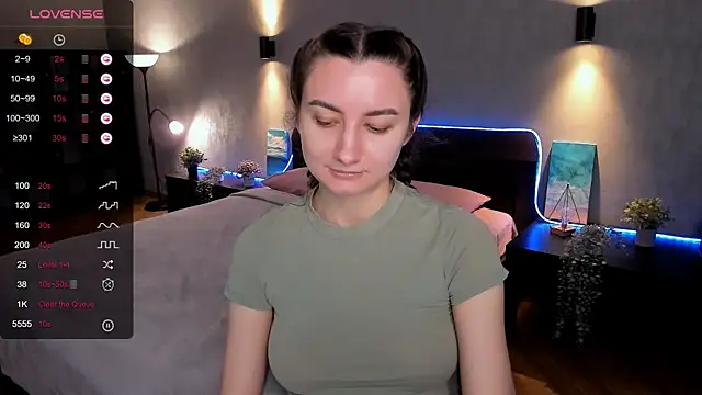 Snapshot of annacooleman chatting on 02-19-25, 02:23 annacooleman online show from 02-19-25, 02:23