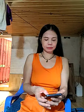 Snapshot of Tinease chatting on 10-02-25, 02:48 Tinease online show from 10-02-25, 02:48
