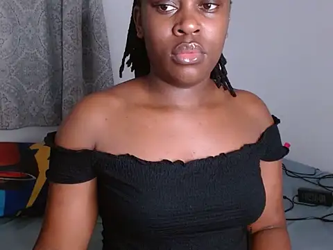 Snapshot of Mysticmariner chatting on 09-22-25, 12:38 Mysticmariner online show from 09-22-25, 12:38