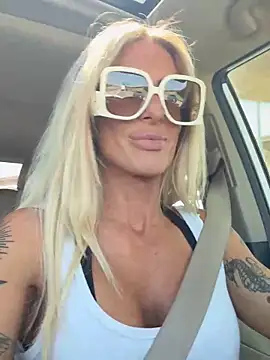 blondiluvsanal online show from 09-26-25, 06:15