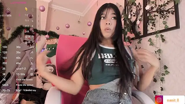 Snapshot of Punkys_ chatting on 12-20-25, 12:02 Punkys online show from 12-20-25, 12:02