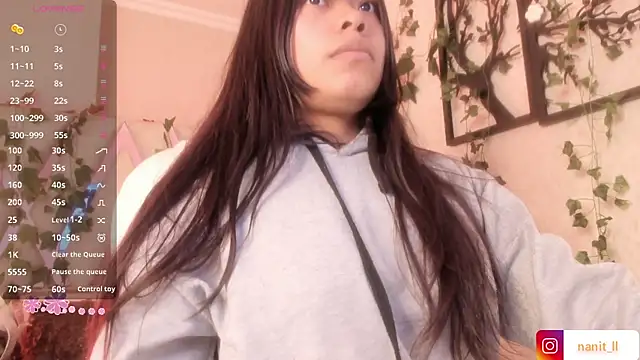 Snapshot of Punkys_ chatting on 09-09-25, 04:16 Punkys online show from 09-09-25, 04:16