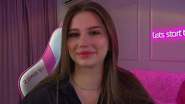 Snapshot of DianaVert chatting on 01-18-26, 06:22 DianaVert online show from 01-18-26, 06:22