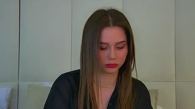 DianaVert online show from 10-12-25, 06:20