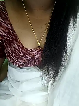 Snapshot of tamil_subha69 chatting on 12-19-24, 01:29 tamil subha69 online show from 12-19-24, 01:29