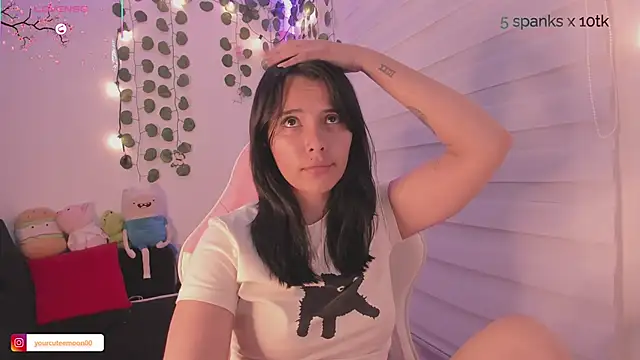 moonliiiight1 online show from 03-11-25, 12:44