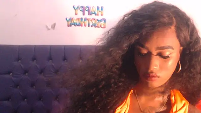 Queennwenn online show from 11-02-25, 12:37