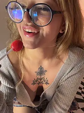 SweetJennaa online show from 02-12-26, 12:21