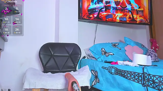 lily evil online show from 03-27-26, 05:58