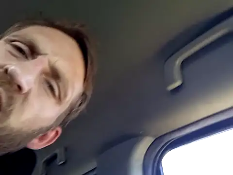 otterlover123 online show from 09-29-25, 04:56