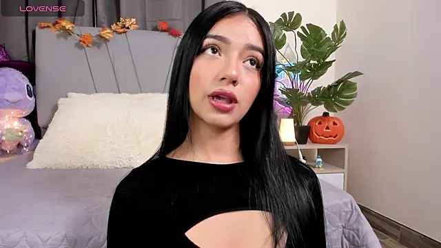 emy bonita1 online show from 10-22-25, 12:43