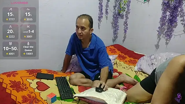 Snapshot of yazfore2 chatting on 09-12-25, 12:22 yazfore2 online show from 09-12-25, 12:22