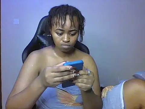 Candii wet  online show from 02-08-26, 04:37