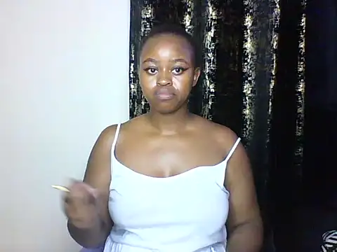 Snapshot of Candii_wet_ chatting on 03-04-25, 11:43 Candii wet online show from 03-04-25, 11:43