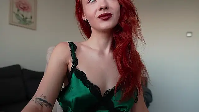 MiaRouge online show from 06-24-26, 03:38