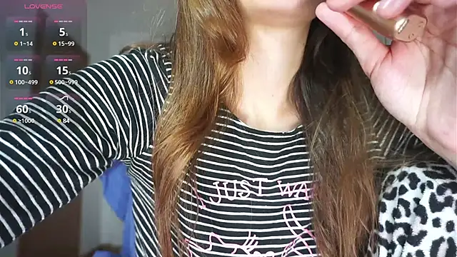 Snapshot of Miss__Bia chatting on 02-01-25, 10:44 Miss Bia online show from 02-01-25, 10:44