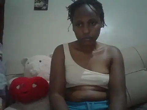 Snapshot of Candykitten chatting on 04-14-26, 09:03 Candykitten online show from 04-14-26, 09:03