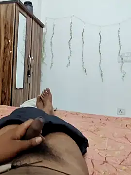 ShivamFactor3 online show from 04-21-26, 08:48