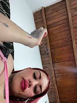 Zaratattoox online show from 11-23-25, 04:33