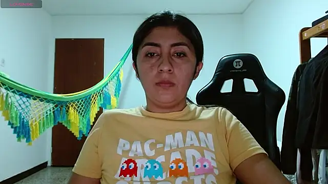 Snapshot of danna_peterson1 chatting on 07-28-26, 11:48 danna peterson1 online show from 07-28-26, 11:48