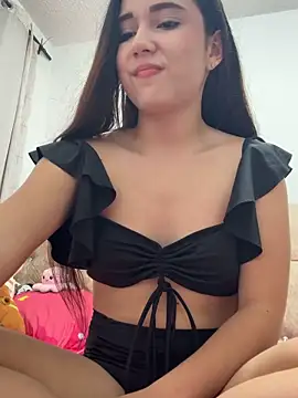 mia cooper 24 online show from 12-17-25, 01:21