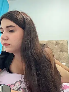 mia cooper 24 online show from 04-15-26, 04:29