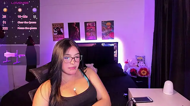 Snapshot of Mariana_Hasper_ chatting on 03-04-26, 03:03 Mariana Hasper online show from 03-04-26, 03:03