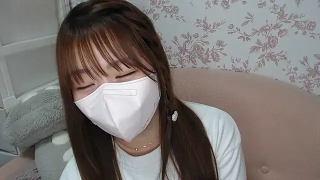 Snapshot of mei_hosina chatting on 05-22-26, 03:43 mei hosina online show from 05-22-26, 03:43